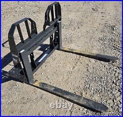 Bobcat Brand Standard Duty 2500 Pound Pallet Forks fits Skid Steer Quick Connect