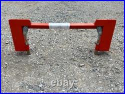 Kubota LA950A LA1001 LA1002 LA1150A Loader To Skid Steer Quick Attach Adapter