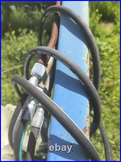 New Holland 7210 Series Quick Attach Front Loader